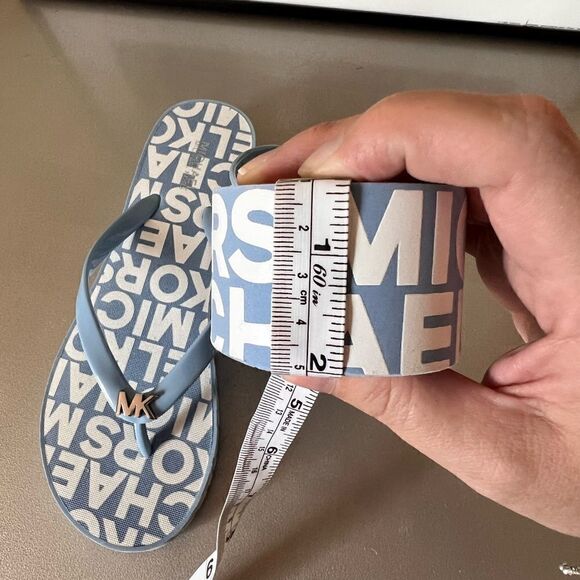 ‎Michael Kors Platform Flip Flops - Picture 12 of 12